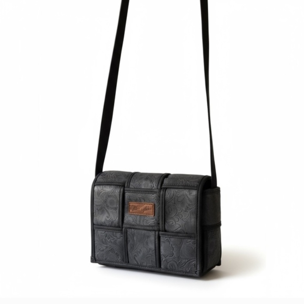 Wrangler Gray Floral Patterned Crossbody Bag NWT - Picture 2 of 7